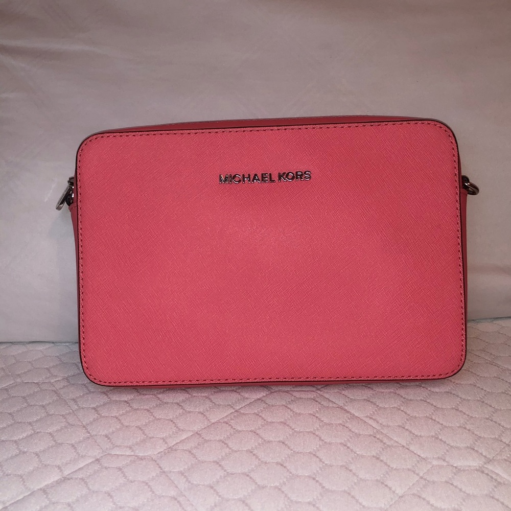 Michael Kors Jet Set Travel Crossbody - Picture 2 of 6